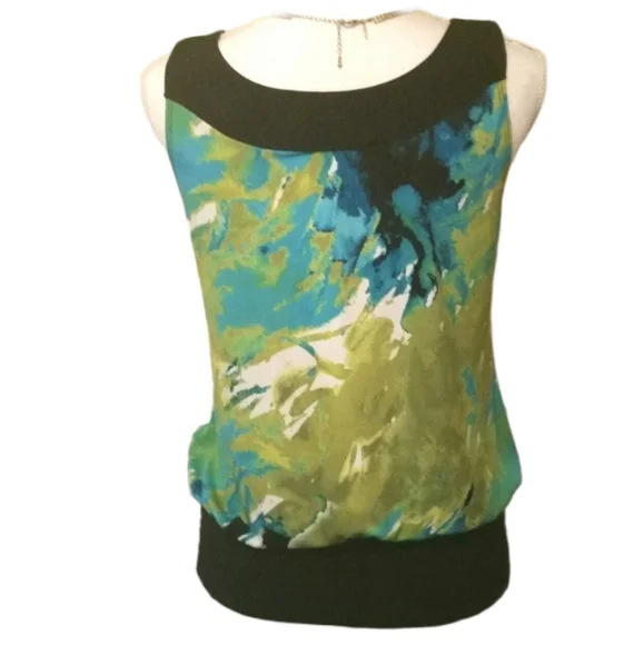 Iz Byer | Green Watercolor Sleeveless Career Top - Picture 5 of 7